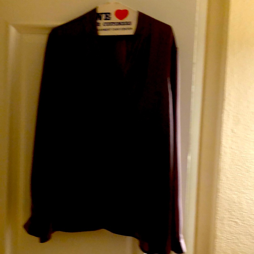 Long sleeve blouse by Violet+ Claire XL